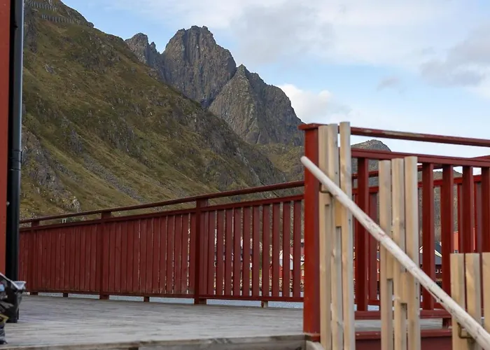 Havgapet - Large Private With Hottub Sea View Lofoten Villa Ballstad
